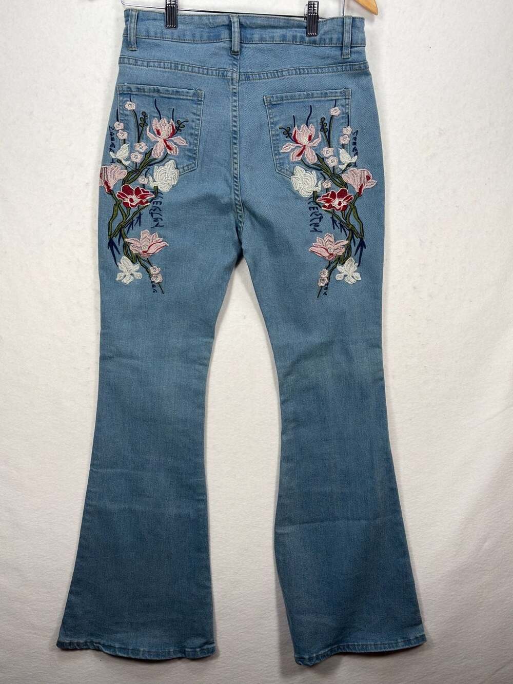 Womens Floral Embroidered Bell Bottom Flare Jeans L Light Wash High Waist 30x30